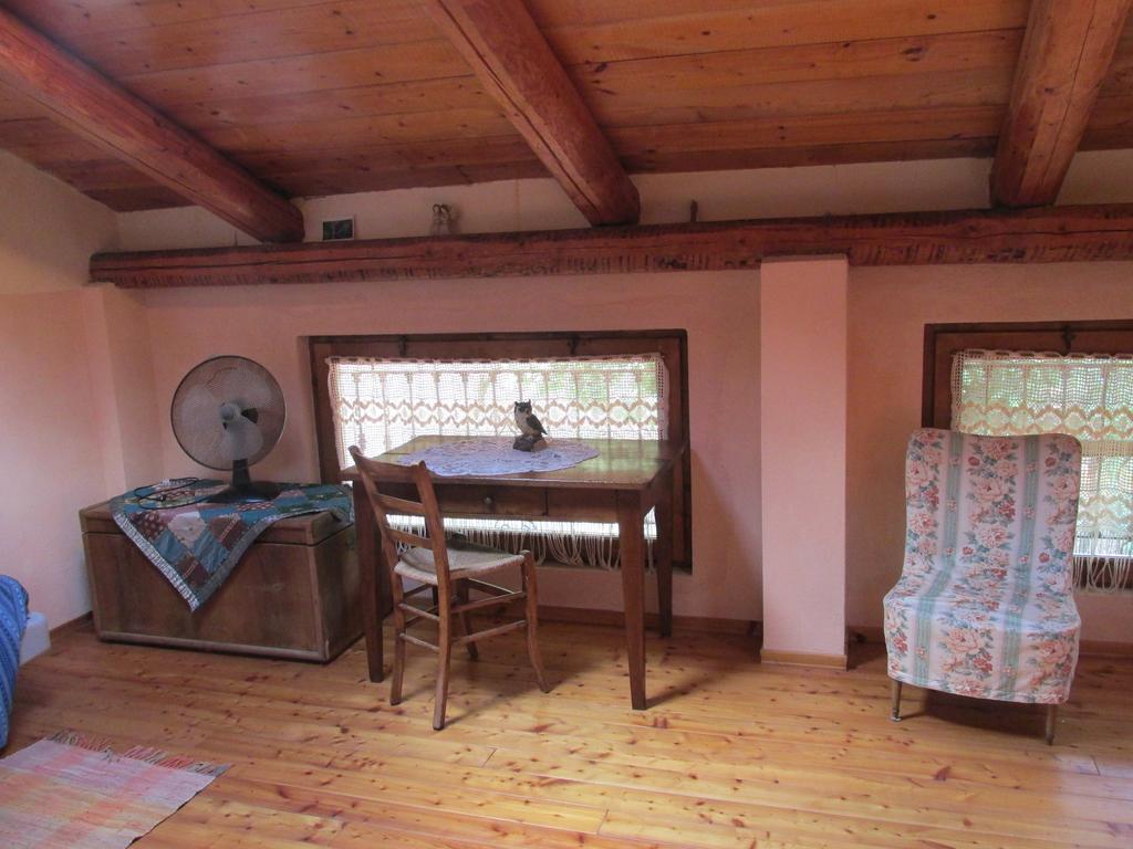 Agriturismo Arcobaleno Hotel Aramengo Kamer foto